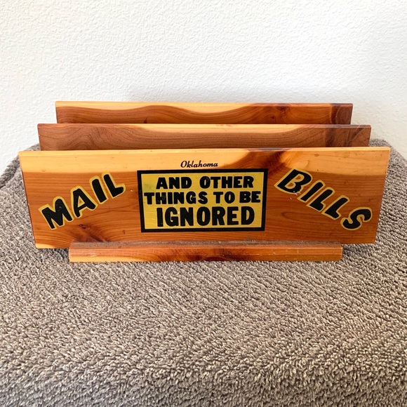 Other - 🔥Vtg Wooden Mail Bills holder sign hand painted
